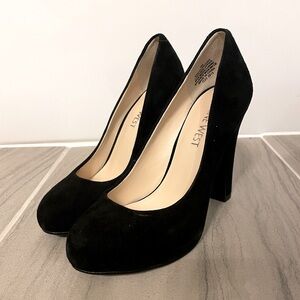 Nine West Black Heels size 4.0